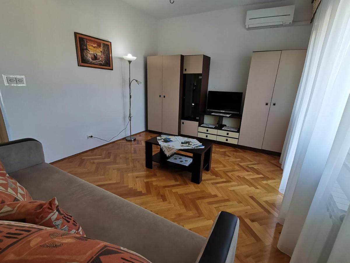 Apartment Grzin ลอฟราน ภายนอก รูปภาพ